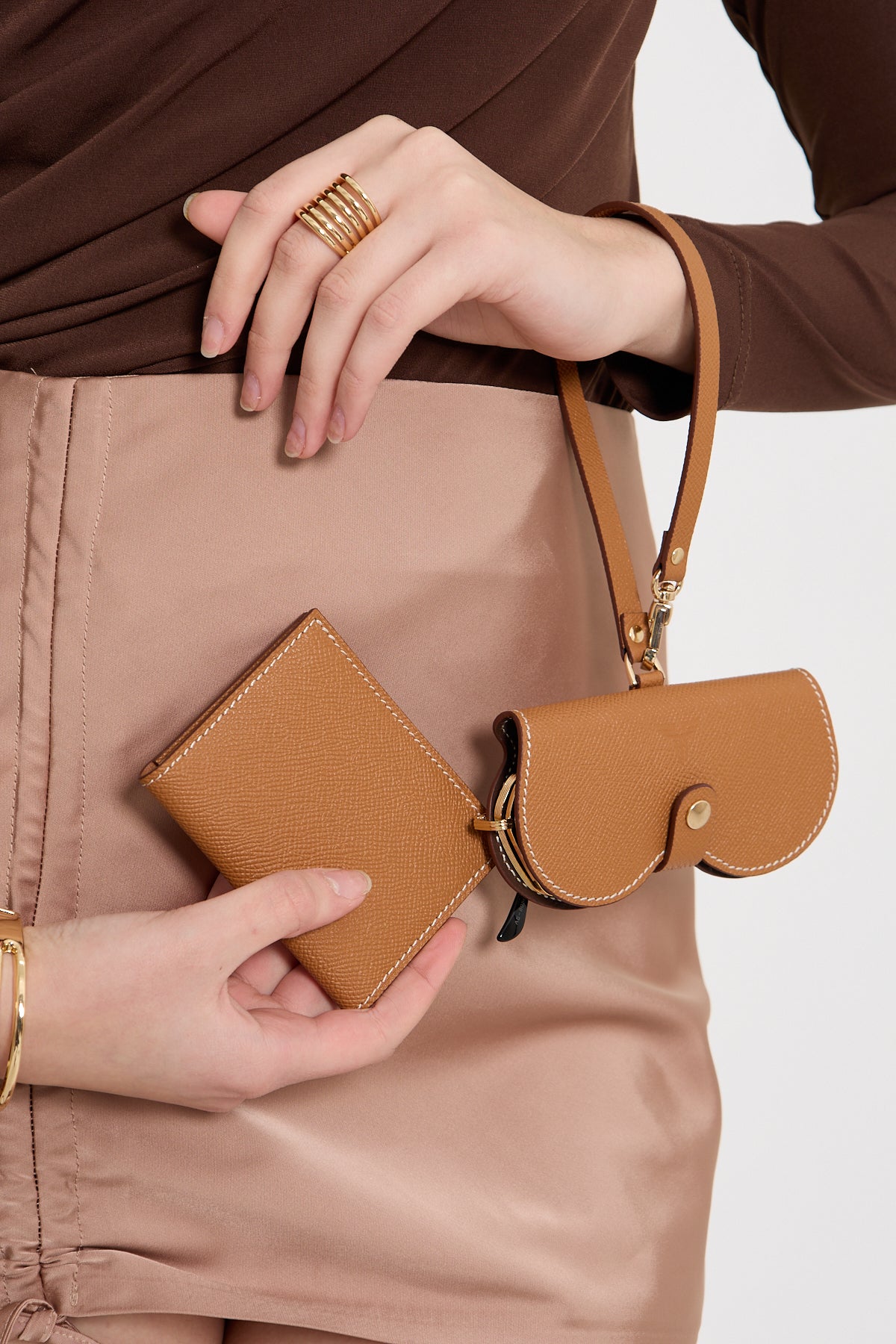 deri-gözlük-kılıfı-taba-renk